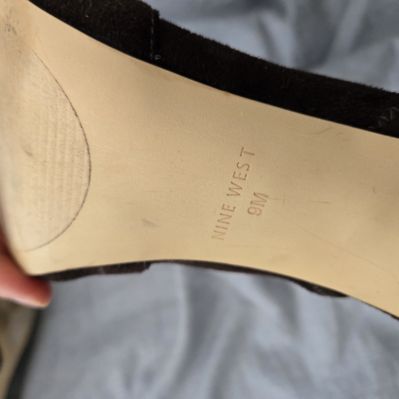 Nine West Women's Brown Suede Heels - Picture 3 of 3